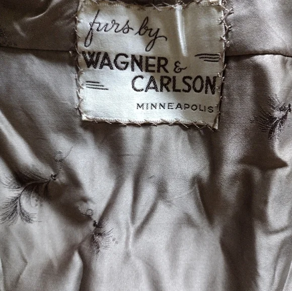 Fur Brown Vest - Picture 3 of 6